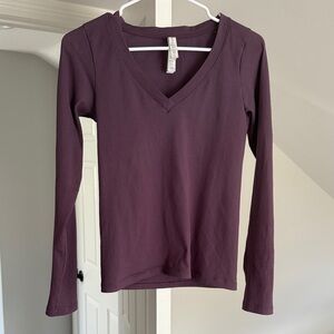 Athleta Renew Long Sleeve V-Neck